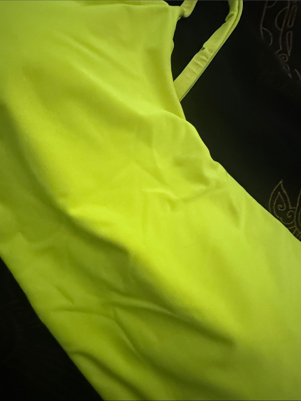 Athleta Neon Scoop Neck D-DD Bikini Top - Picture 2 of 7